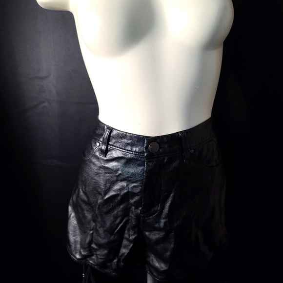 Blank NYC Vegan Leather Shorts - Picture 1 of 3